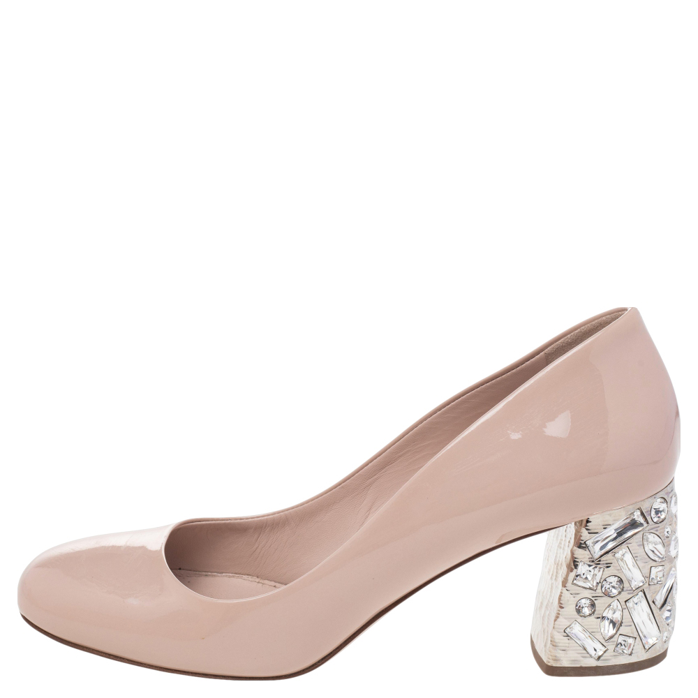

Miu Miu Beige Patent Leather Crystal Embellished Block Heel Pumps Size