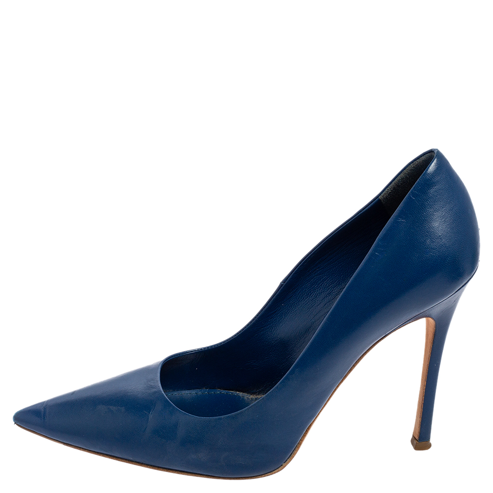 

Miu Miu Blue Leather Pointed Toe Pumps Size