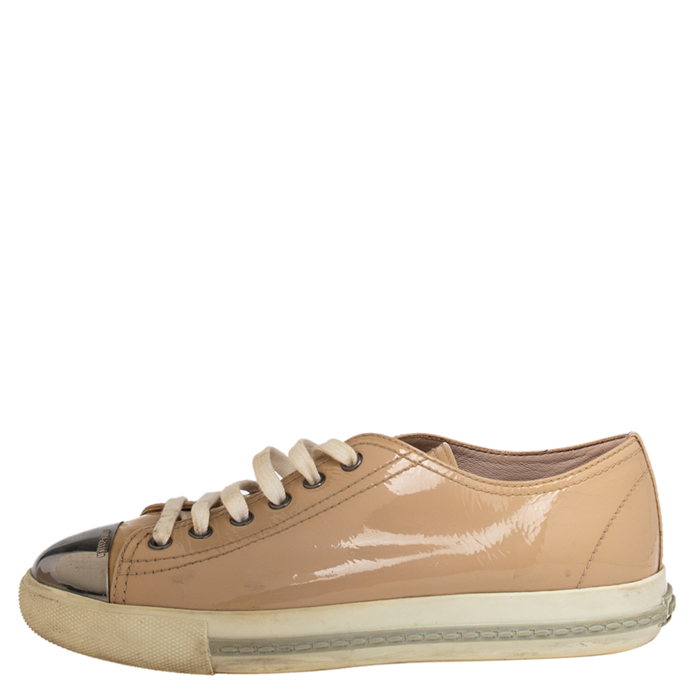 

Miu Miu Beige Patent Leather Metal Cap Toe Low Top Sneakers Size