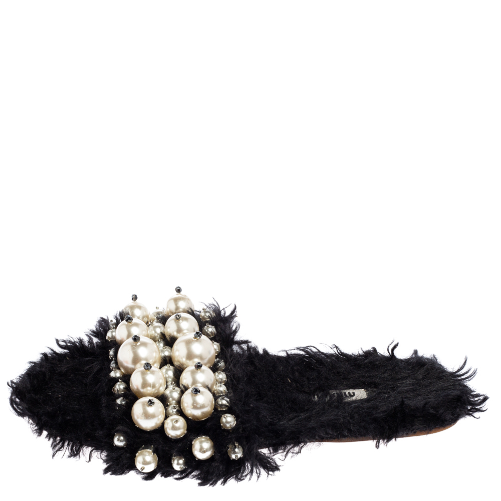 

Miu Miu Black Faux Fur Pearl Flat Sandals Size