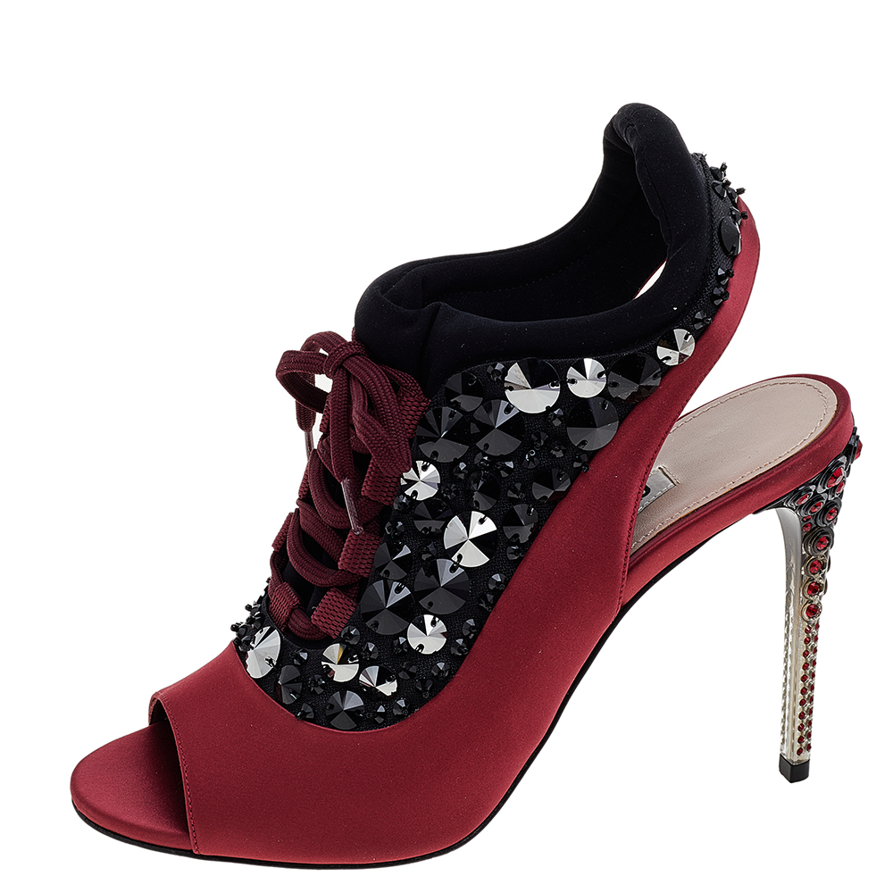

Miu Miu Red-Black Satin And Fabric Crystal Embellished Ankle Sandals Size