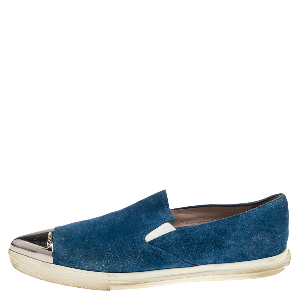 

Miu Miu Blue Suede Metal Cap Toe Ballet Flats Size