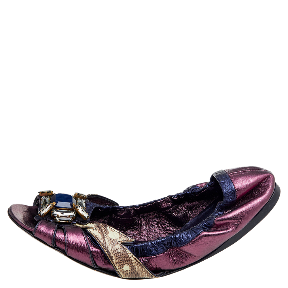 

Miu Miu Multicolor Leather Crystal Embellished Flats Size