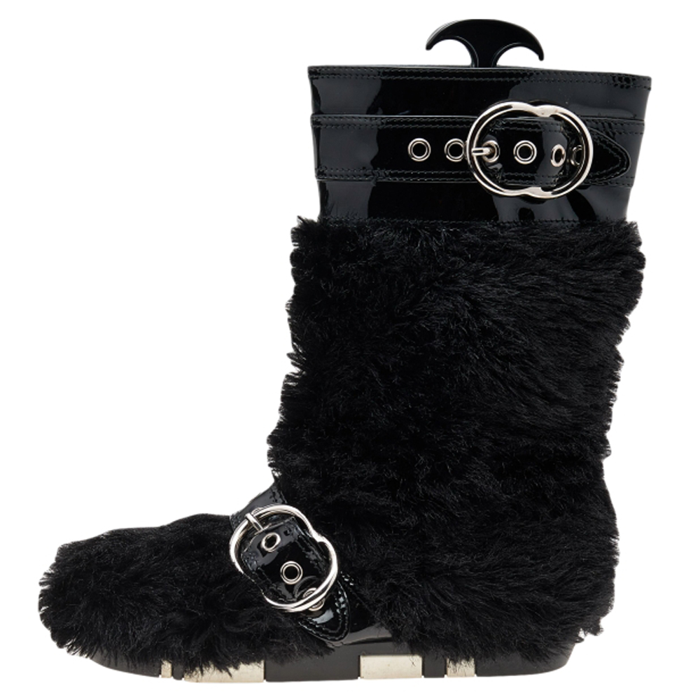 

Miu Miu Black Patent Leather And Fur Buckle Detail Calf Length Boots Size