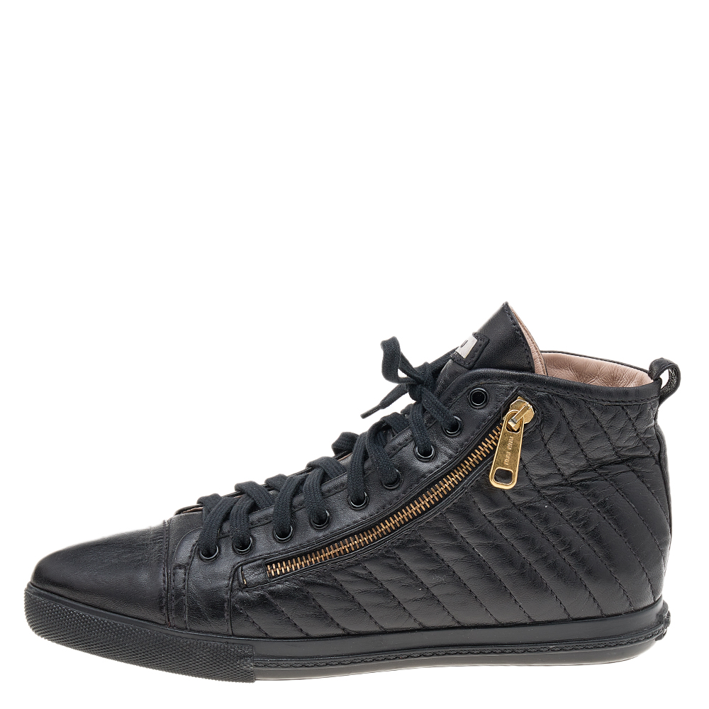 

Miu Miu Black Quilted Leather Pointed Toe Zip High Top Sneakers Size