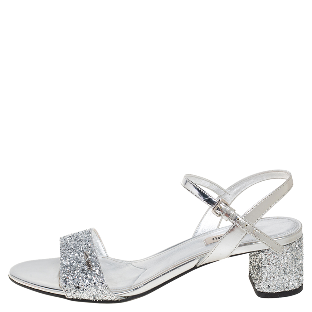 

Miu Miu Silver Glitter and Patent Leather Ankle-Strap Sandals Size