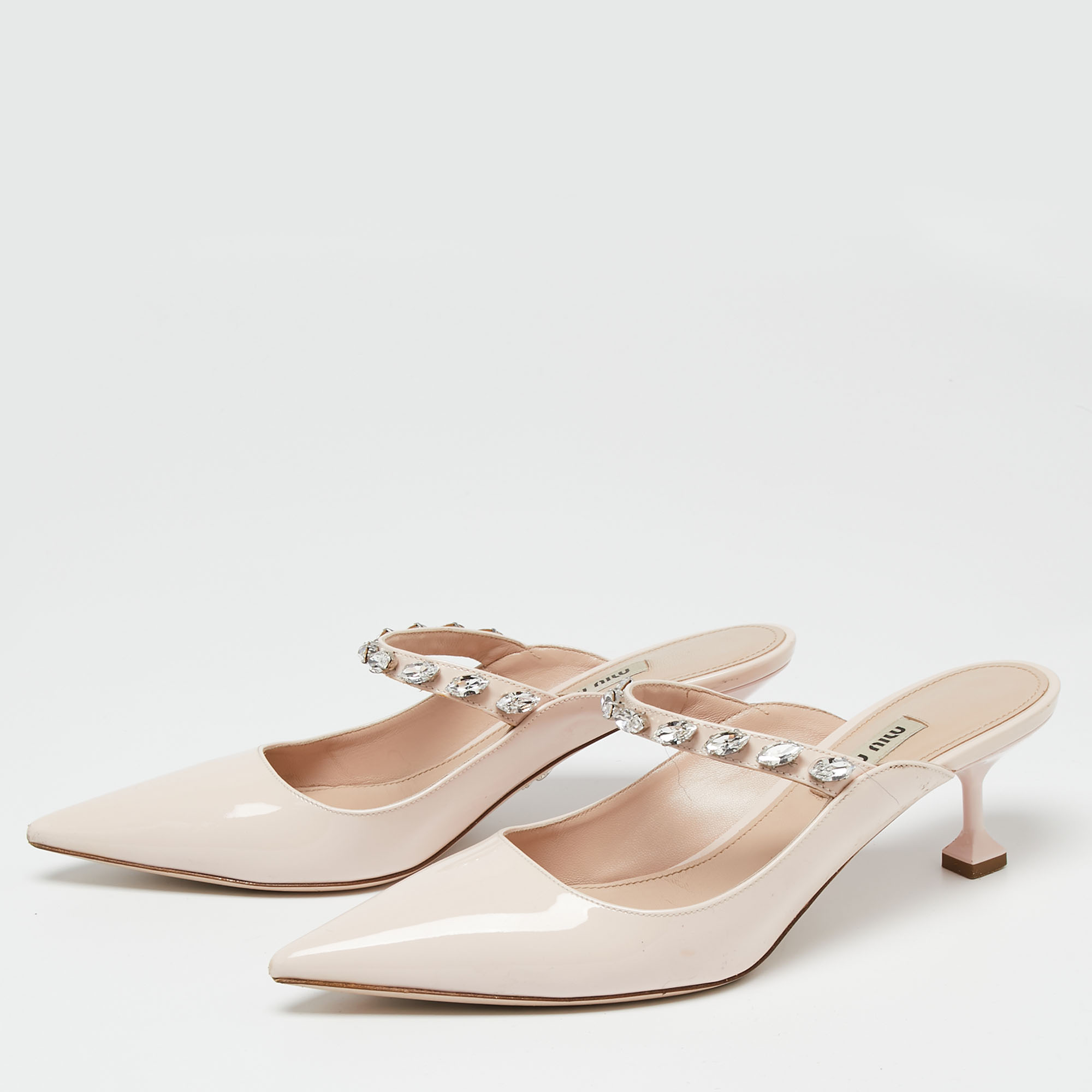 

Miu Miu Light Pink Patent Leather Crystal Embellished Pointed-Toe Mules Size