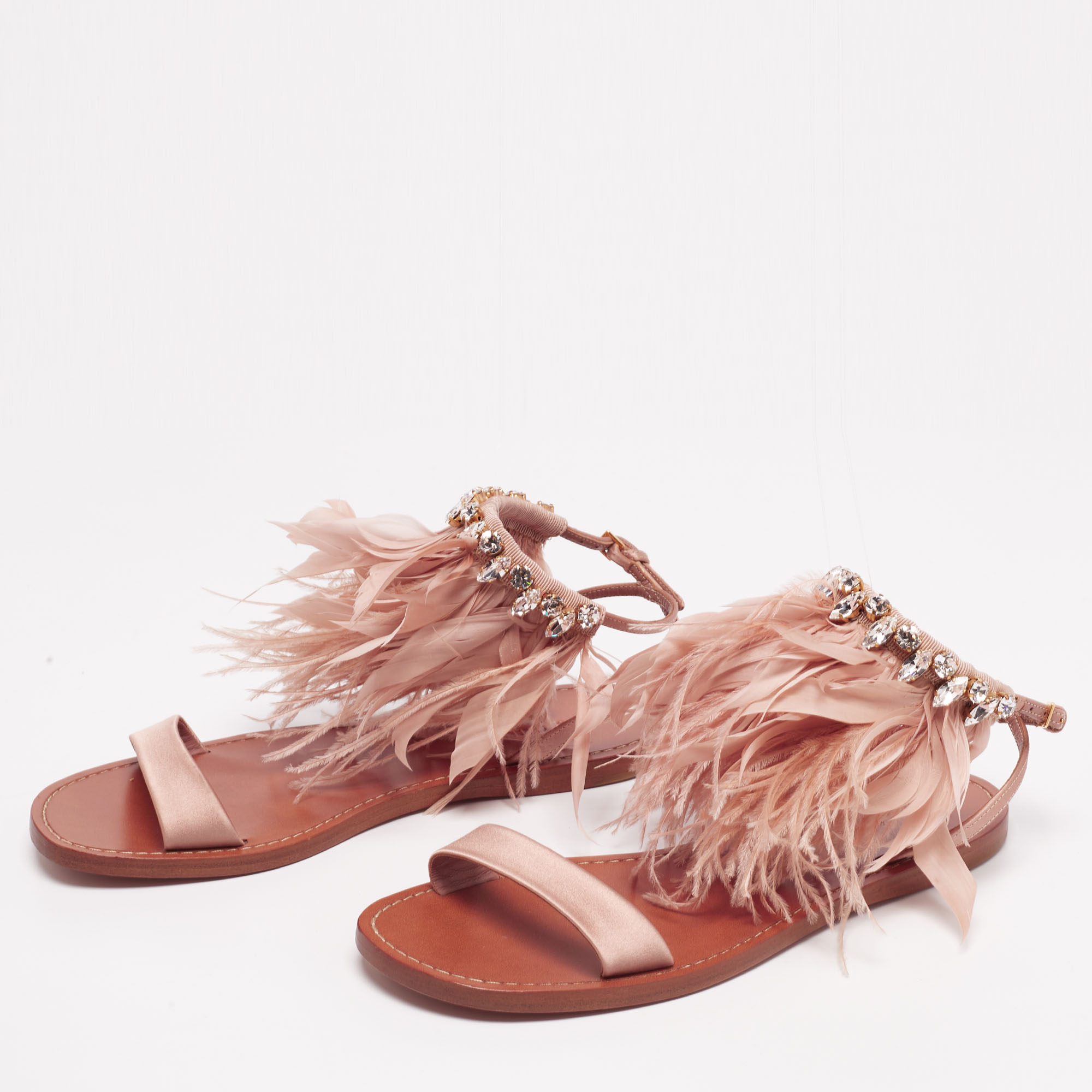 

Miu Miu Beige Satin And Fur Crystal Embellished Ankle Cuff Flat Sandals Size