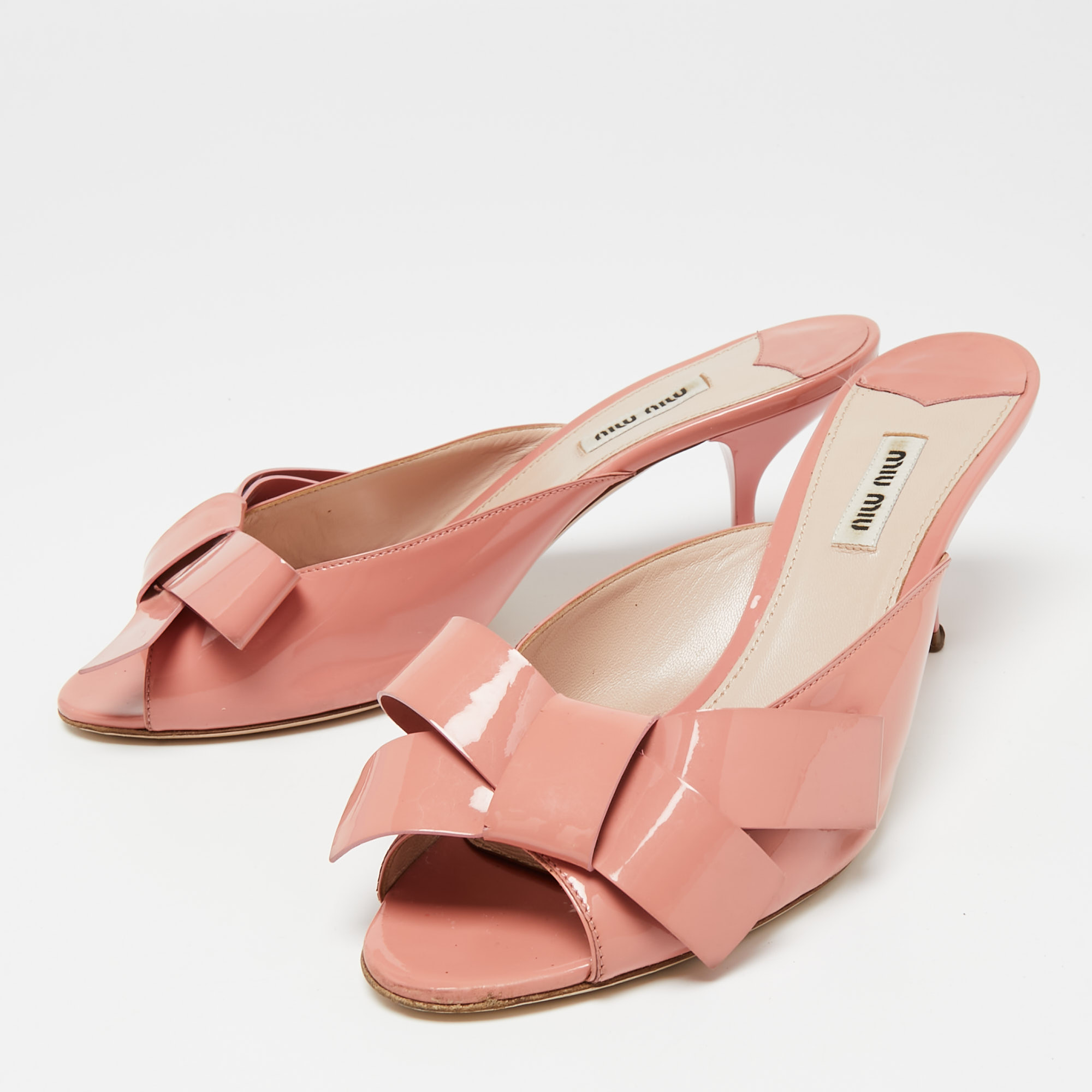 

Miu Miu Pink Patent Leather Bow Slide Sandals Size