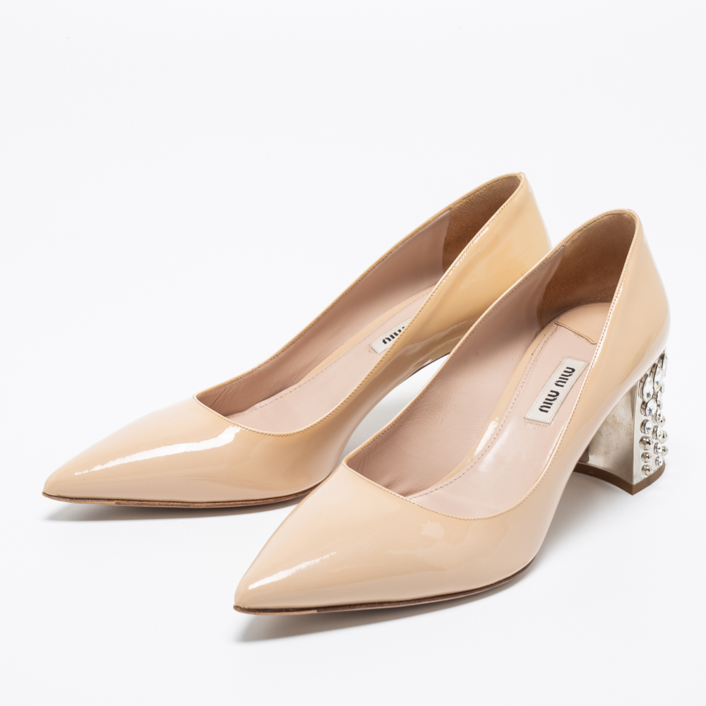 

Miu Miu Beige Patent Leather Crystals Heel Pumps Size