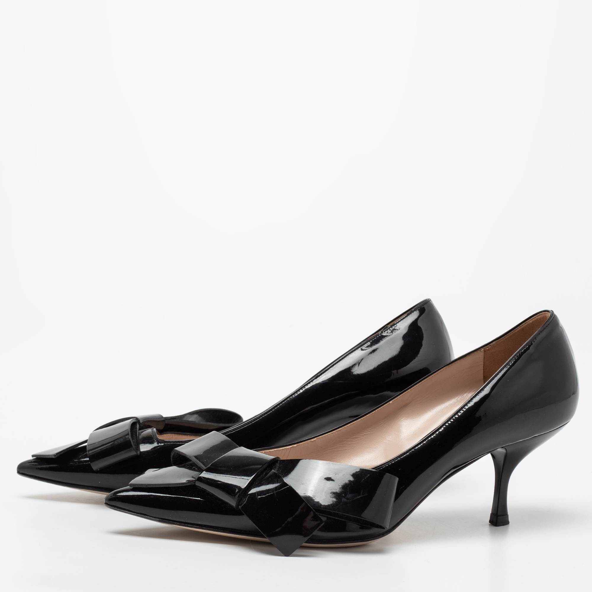 

Miu Miu Black Patent Leather Bow Pointed Toe Pumps Size