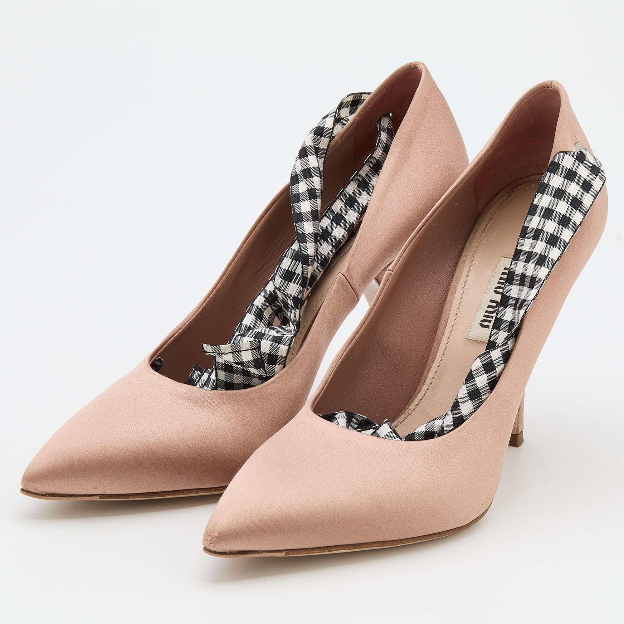 

Miu Miu Beige Satin Ankle Wrap Pointed Toe Pumps Size