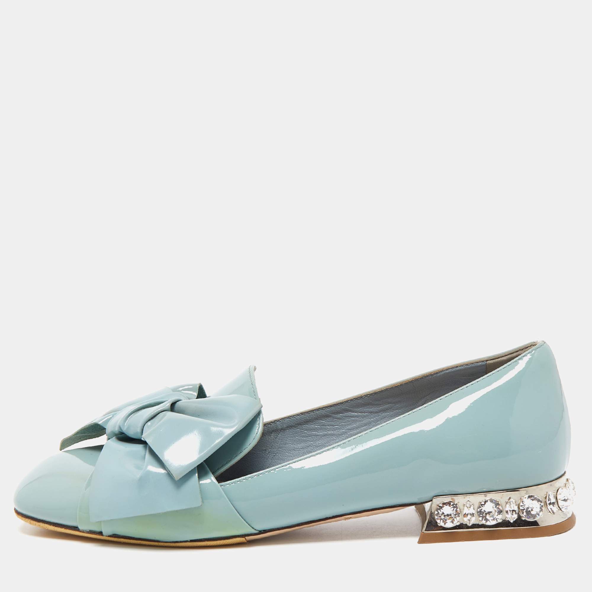 

Miu Miu Blue Patent Leather Crystal Embellished Bow Smoking Slippers Size