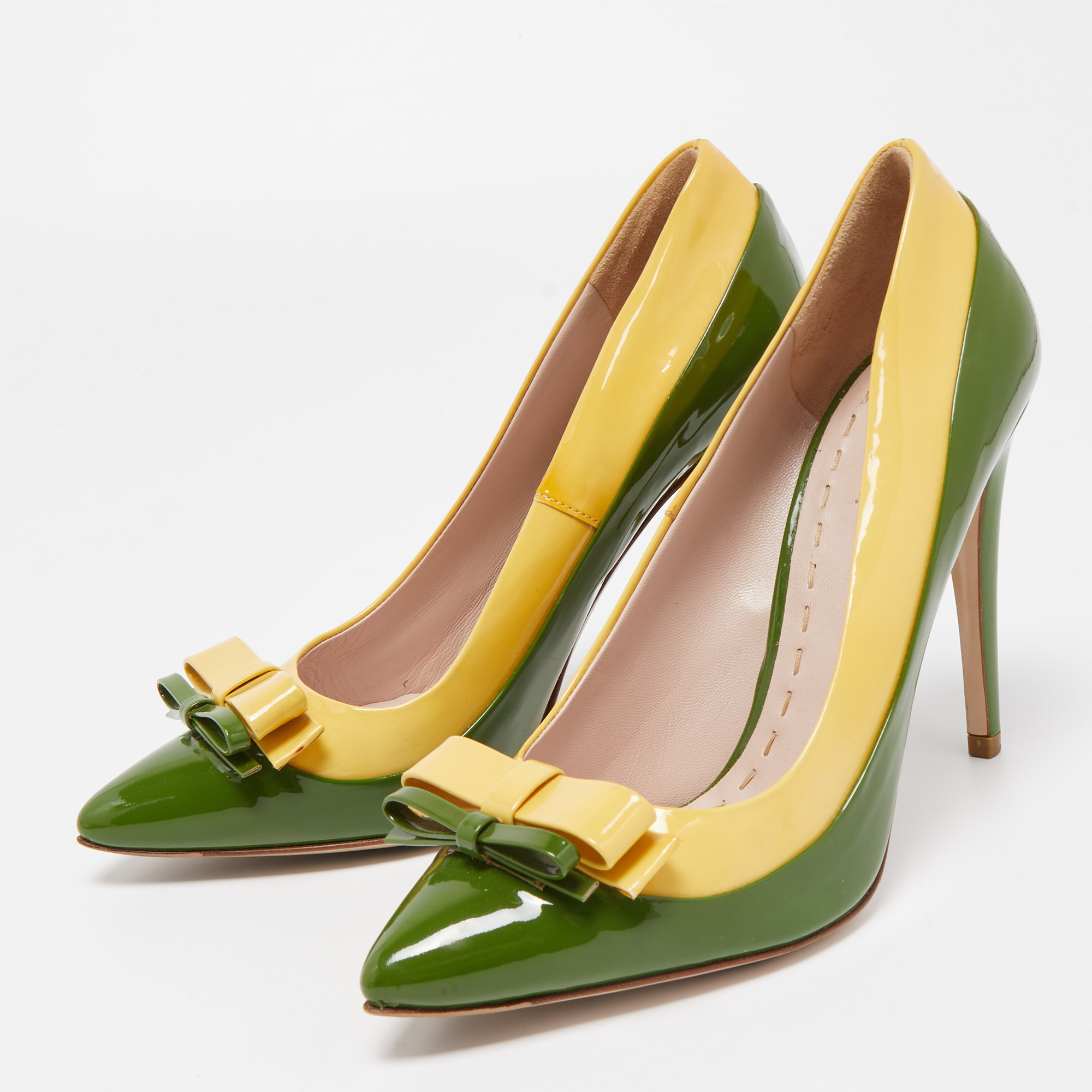 

Miu Miu Green/Yellow Patent Leather Pumps Size