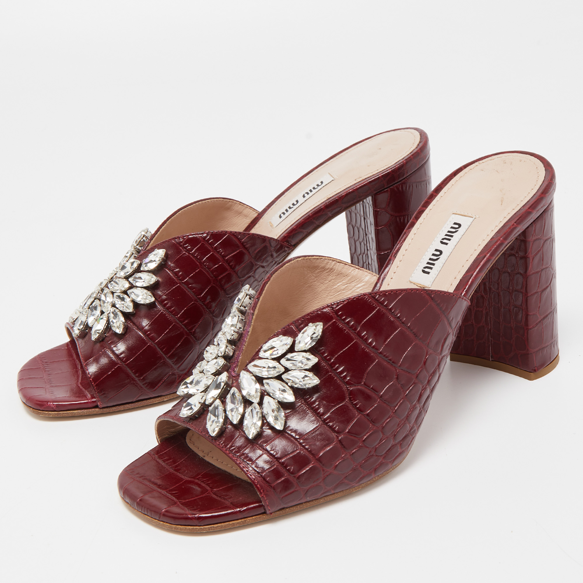 

Miu Miu Burgundy Croc Embossed Leather Crystal Slides Size