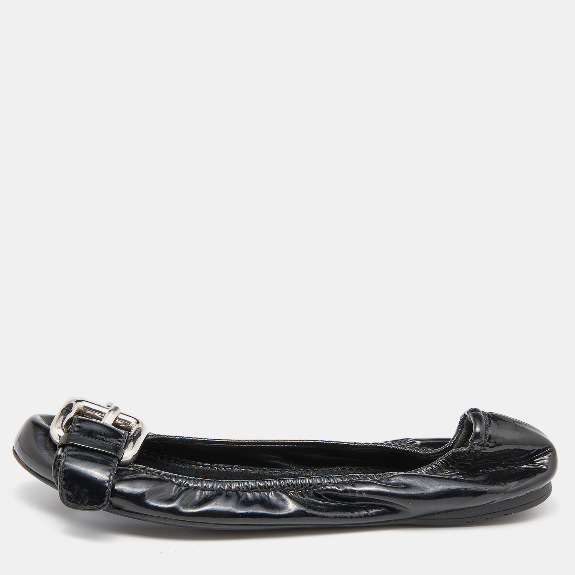 Click to view more detailed imagery on our partner's website Pre-owned Miu Miu Black Patent Leather Scrunch Buckle Ballet Flats Size 38.5