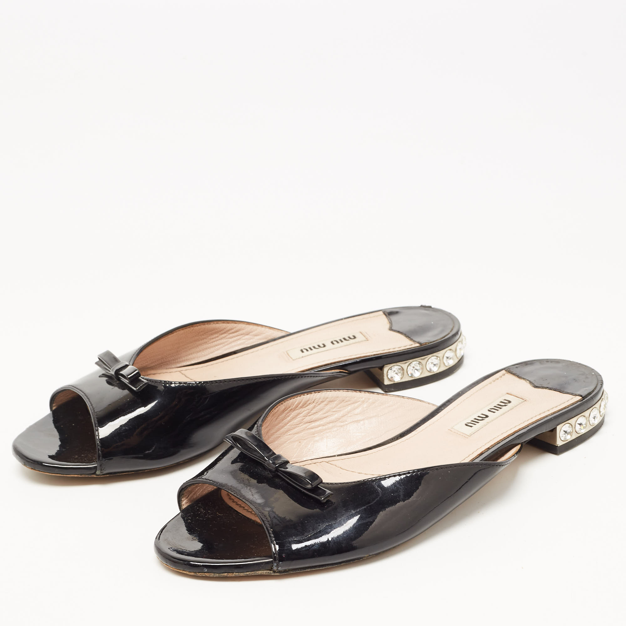 

Miu Miu Black Patent Leather Bow Crystal Embellished Flat Slides Size
