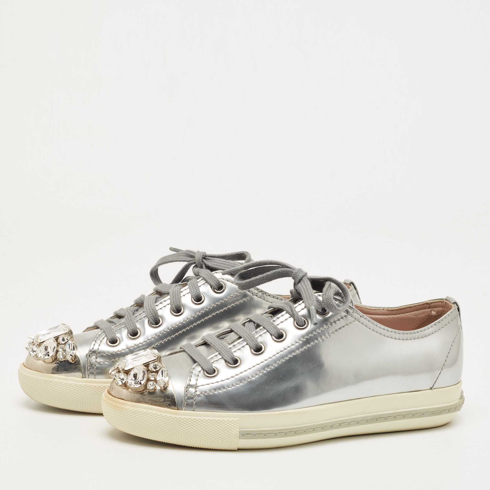 

Miu Miu Silver Patent Crystal Embellished Cap Toe Sneakers Size