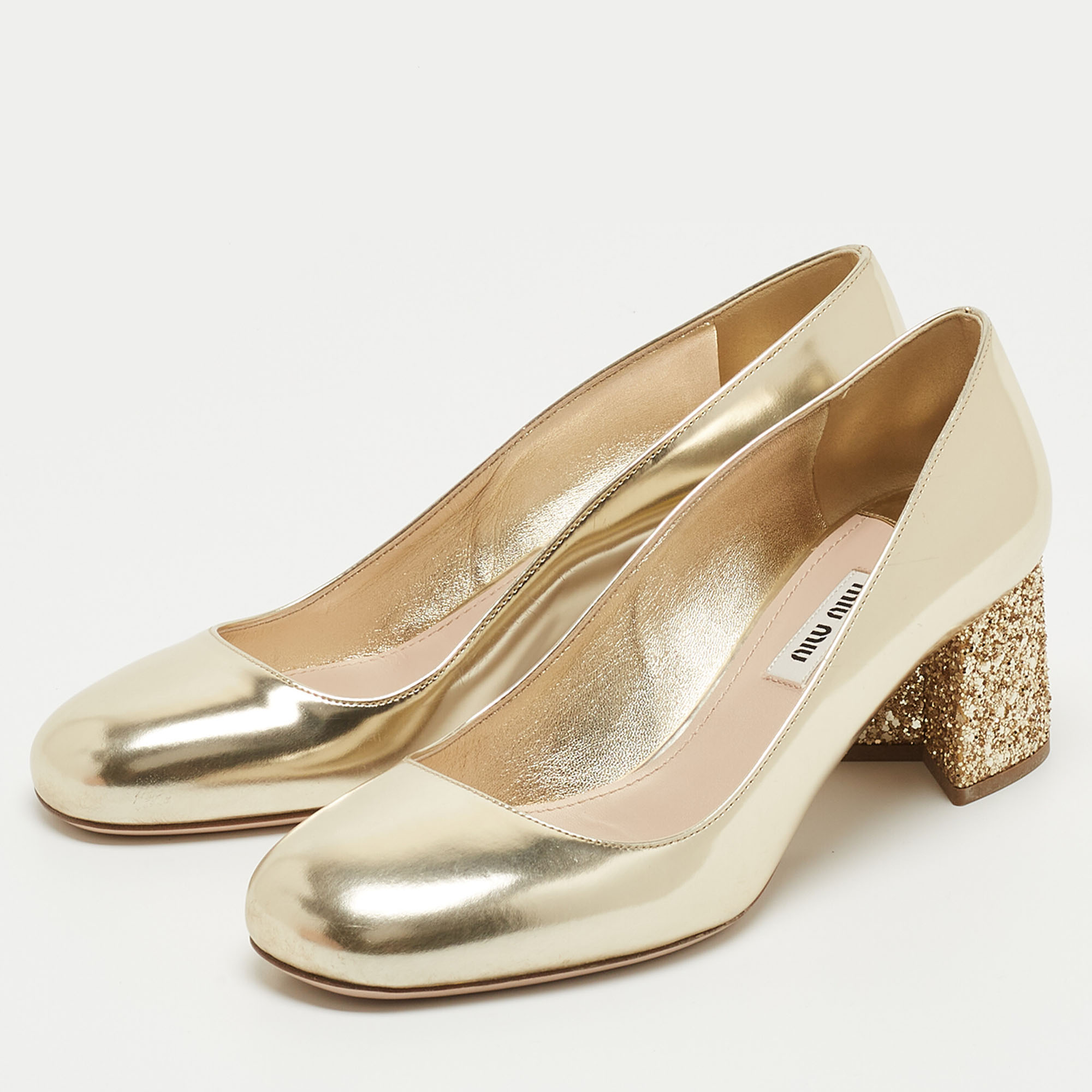 

Miu Miu Dull Gold Leather Glitter Heel Round-Toe Pumps Size