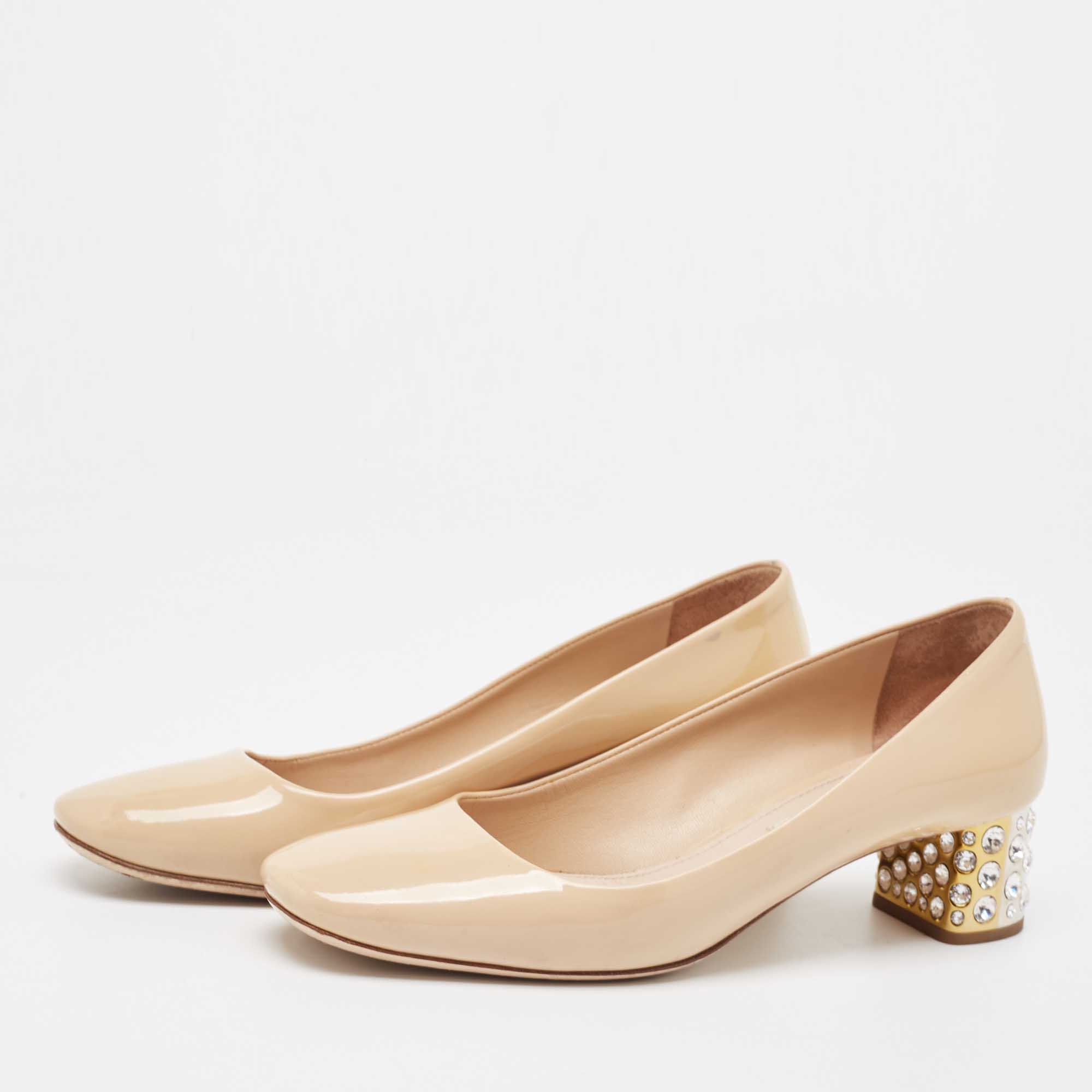 

Miu Miu Beige Patent Leather Crystal Embellished Block Heel Pumps Size