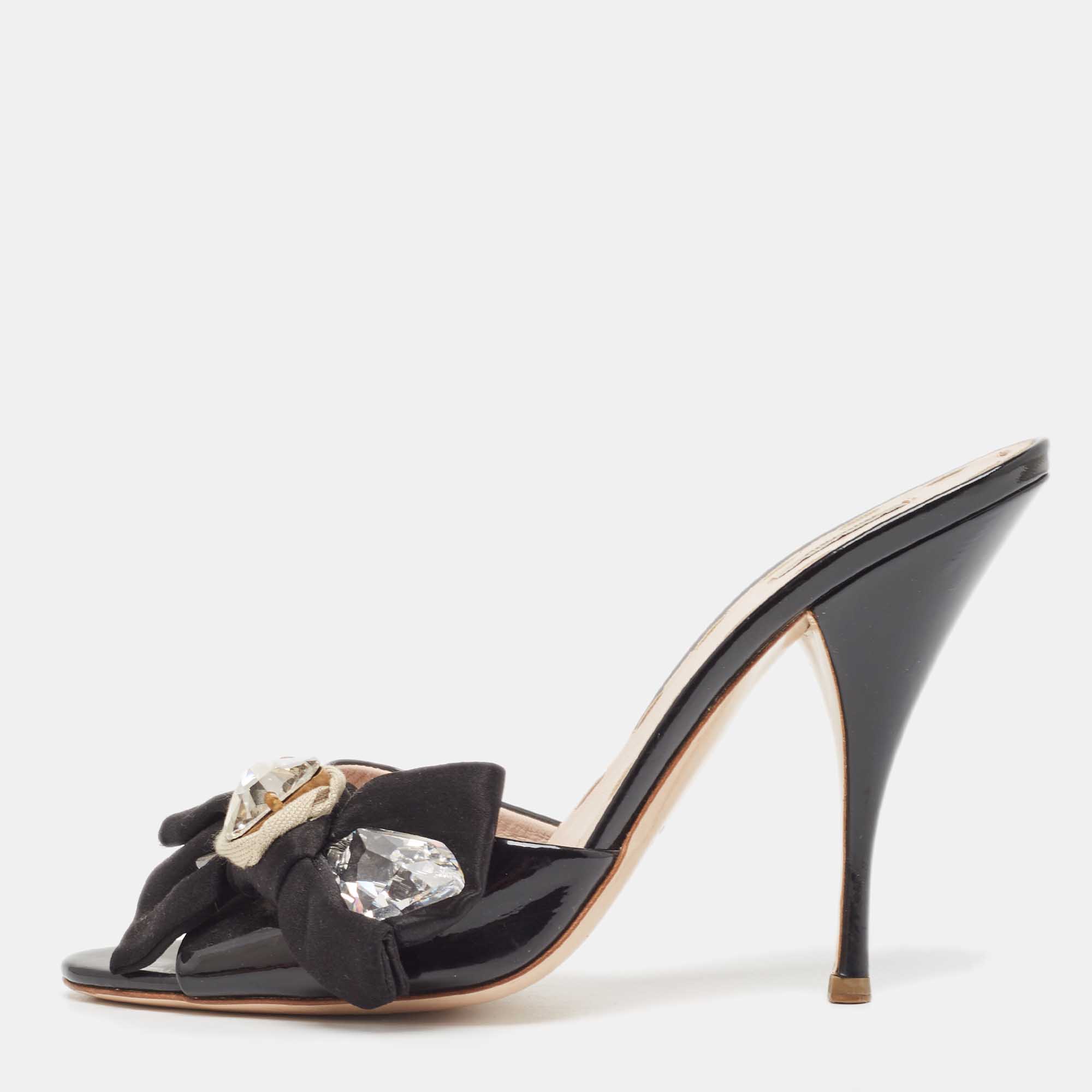 Pre-owned Miu Miu Black Patent Leather Crystal Embellished Bow Slide Sandals Size 39