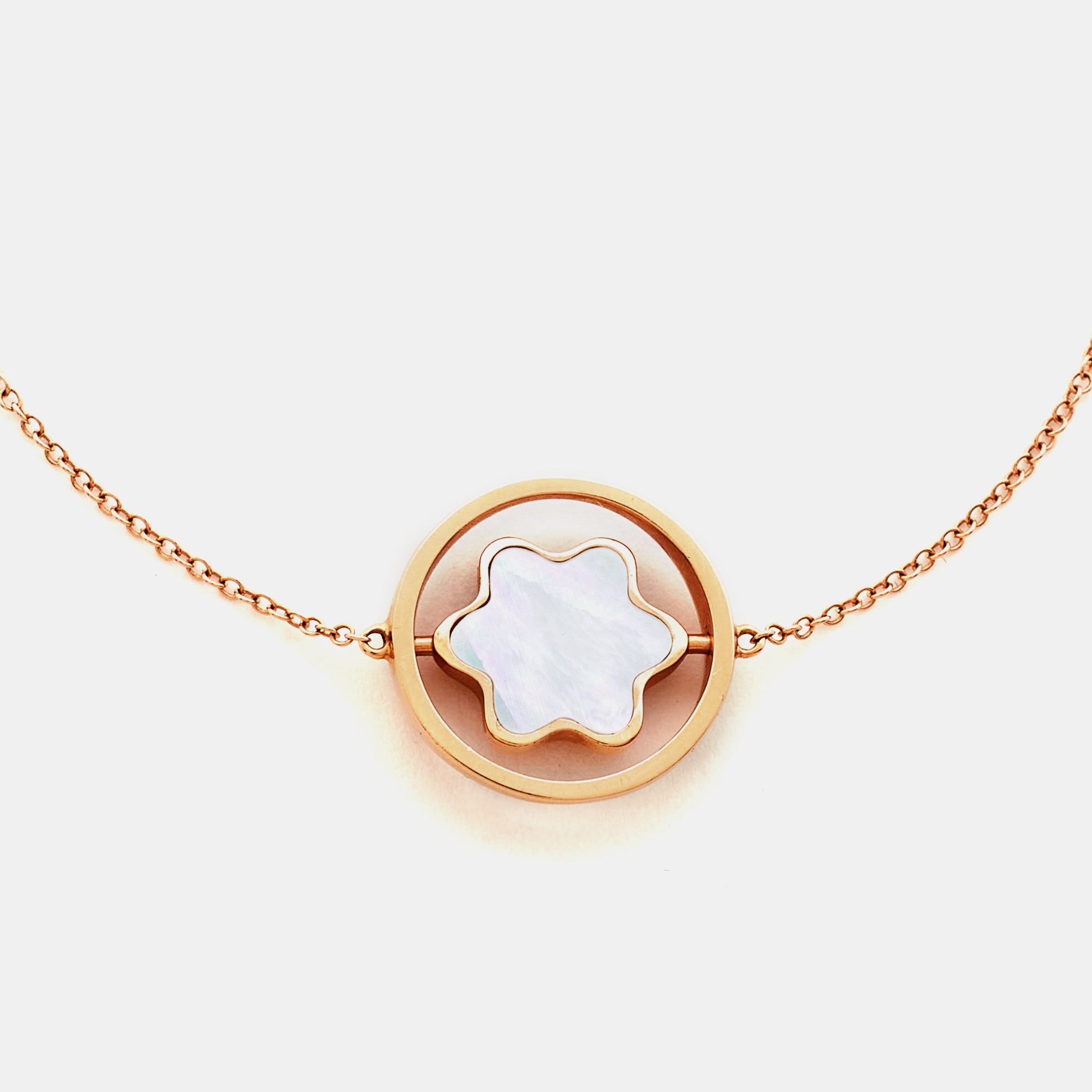 

Montblanc Star Signet Mother of Pearl 18K Rose Gold Bracelet