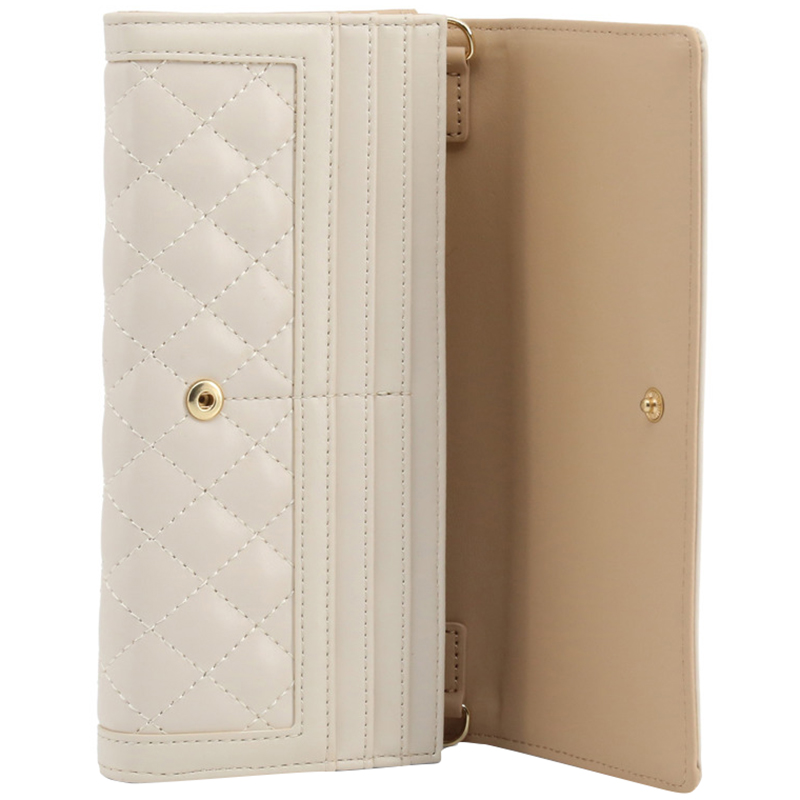 

Love Moschino White Quilted Faux Leather WOC Clutch Bag