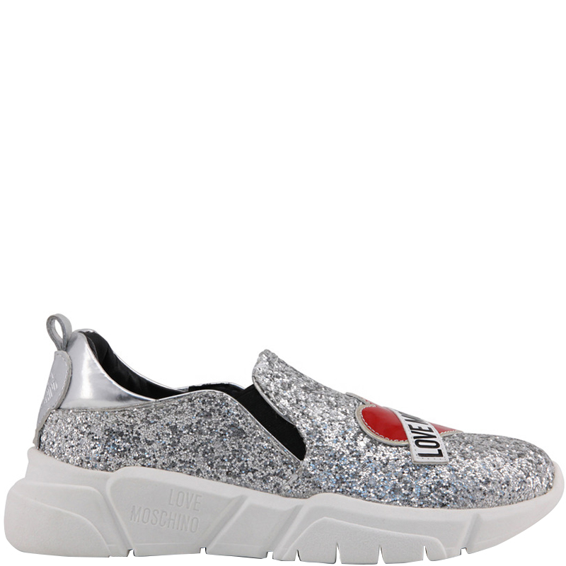 moschino slip on sneakers