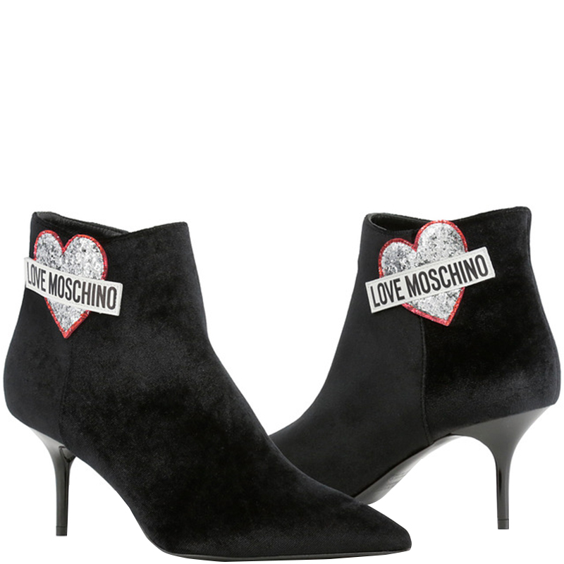 

Love Moschino Black Velvet Pointed Toe Ankle Boots Size