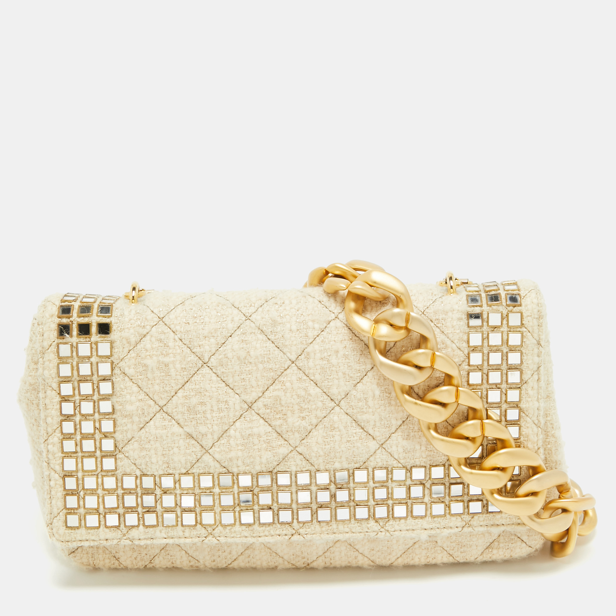 

Moschino Gold/Beige Quilted Tweed Embellished Flap Chain Bag