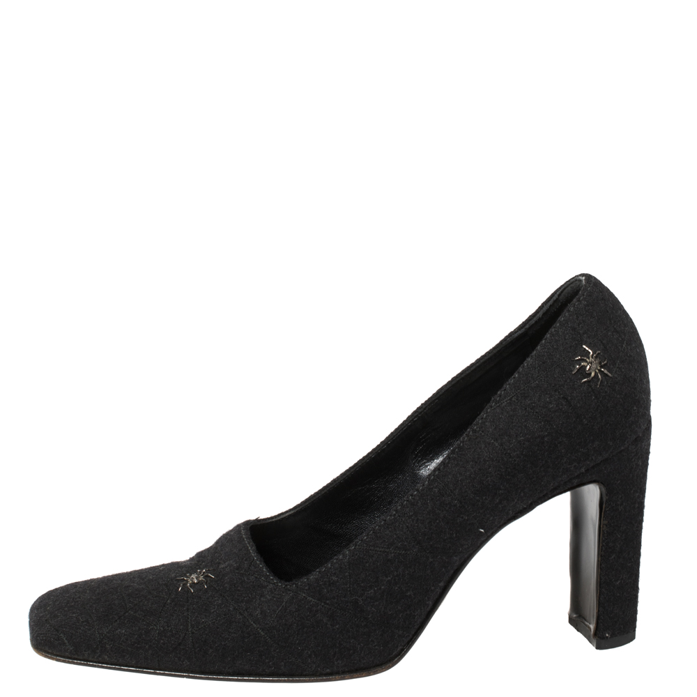 

Moschino Black Wool Spider-Accented Square-Toe Pumps