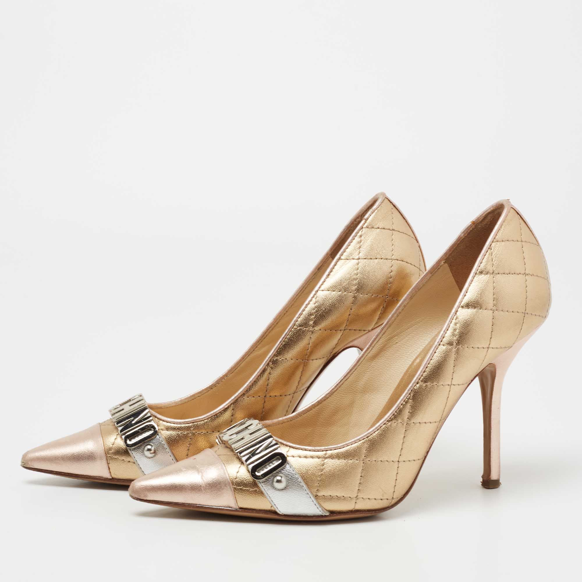 

Moschino Gold Quilted Leather Logo Pointed-Toe Pumps Size