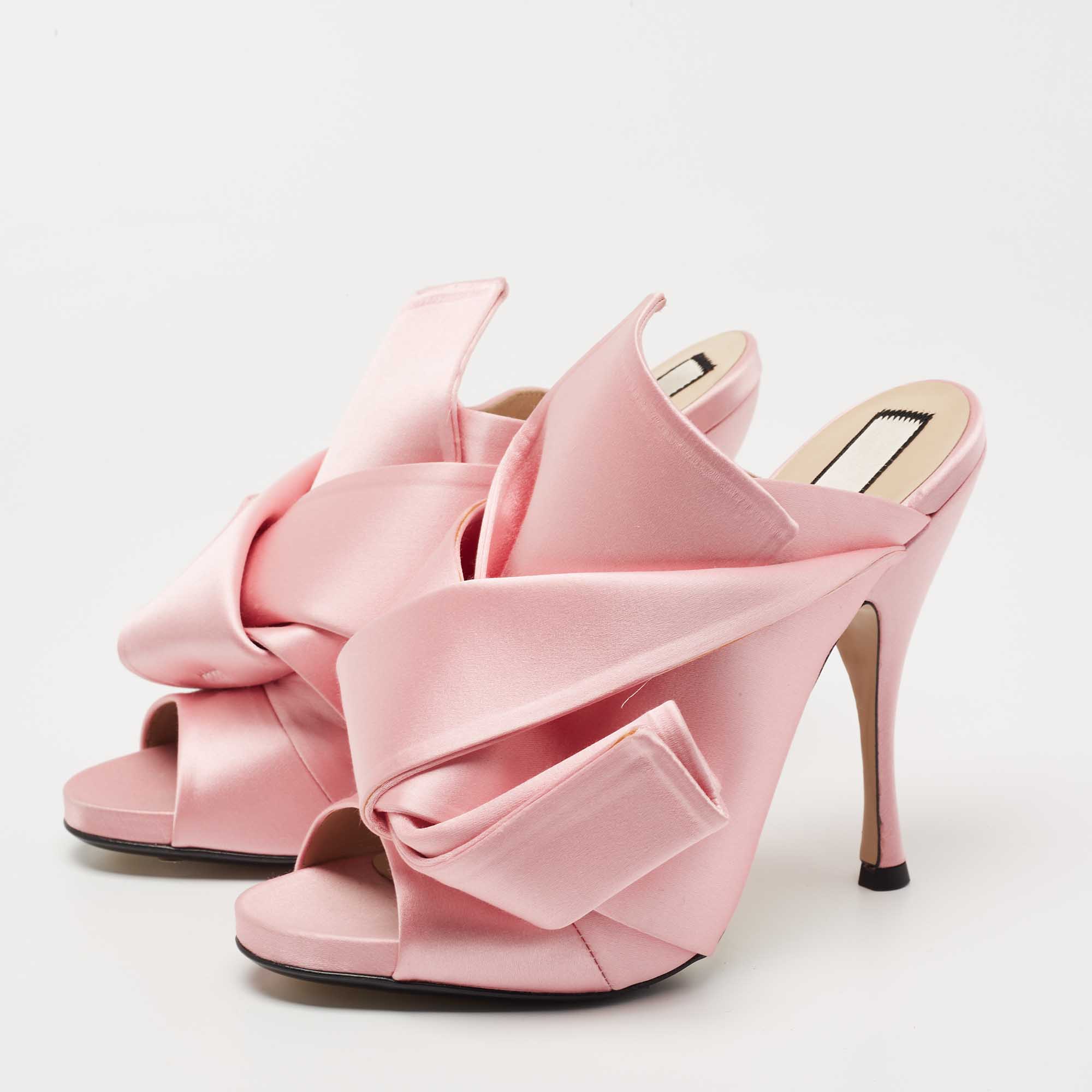 

Nº21 Pink Satin Raso Knotted Mules Size