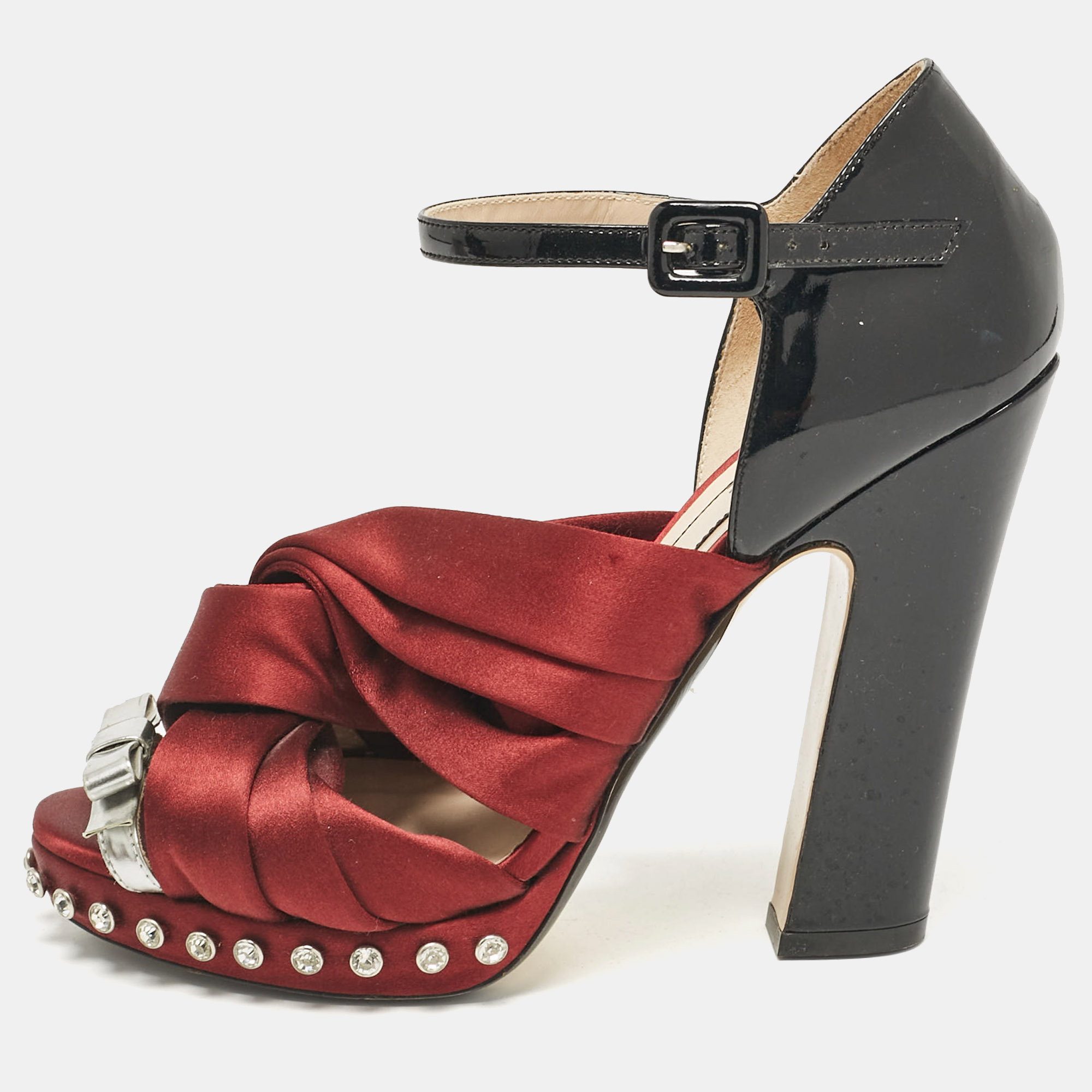 

N°21 Burgundy/Black Patent Leather and Satin Ankle Strap Sandals Size