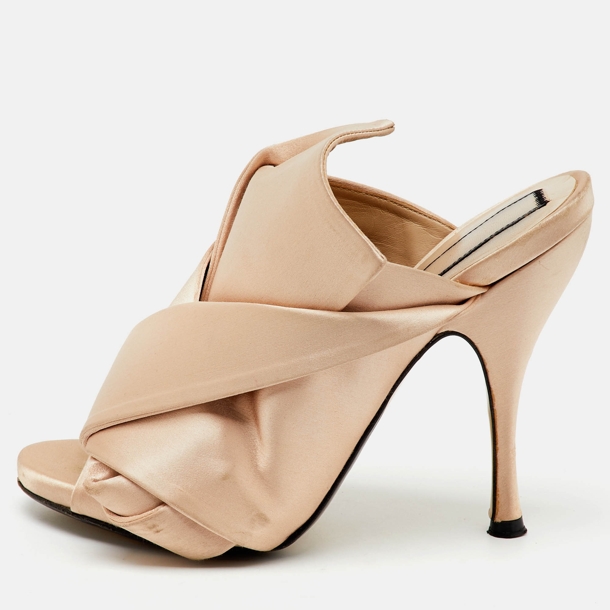 

Nº21 Beige Satin Raso Knot Peep Toe Mules Size