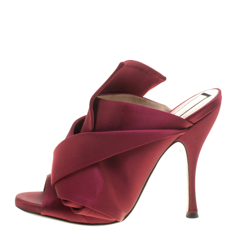 

N°21 Burgundy Satin Ronny Pleated Mules Size