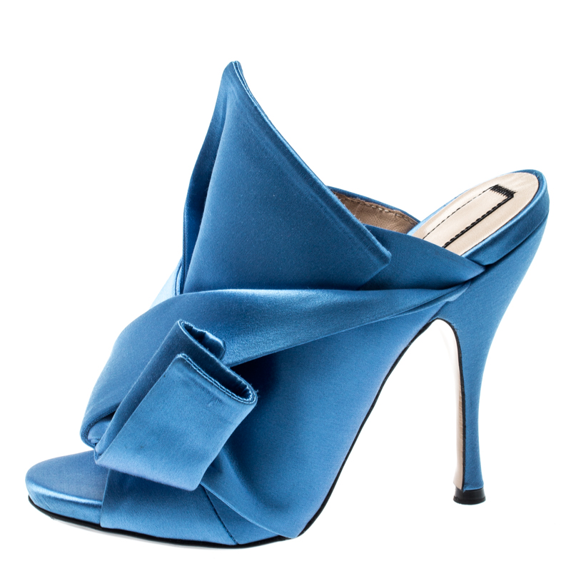 

N°21 Blue Satin Ronny Pleated Mules Size