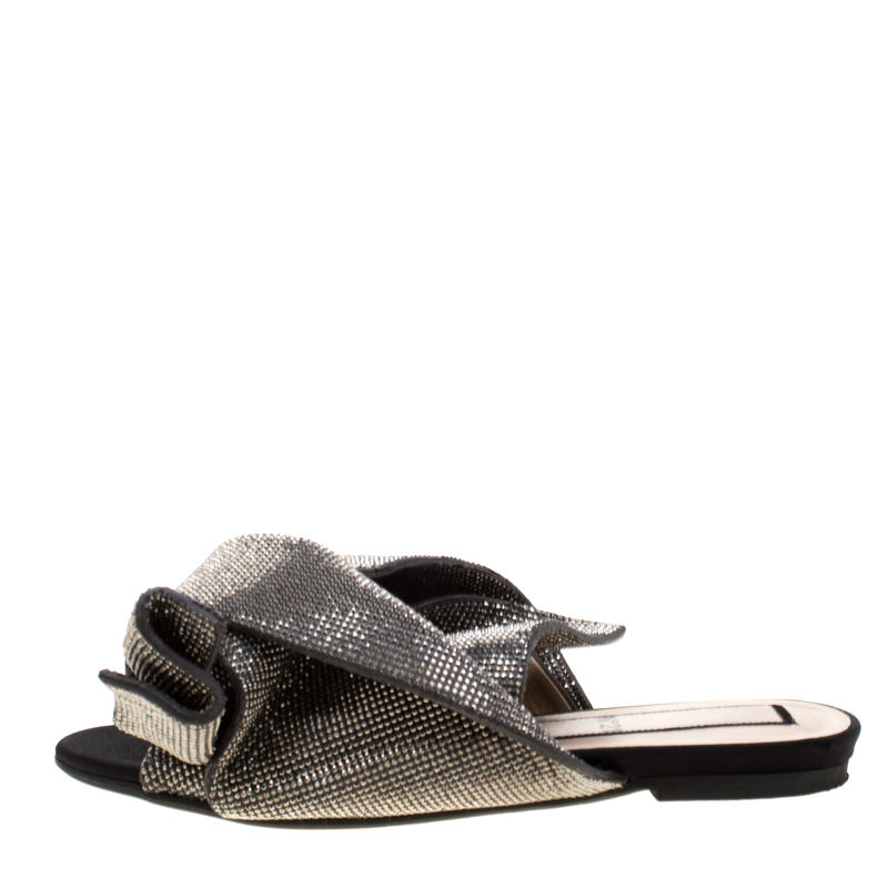 

N21 Metallic Grey Crystal Embellished Raso Knot Flat Slides Size