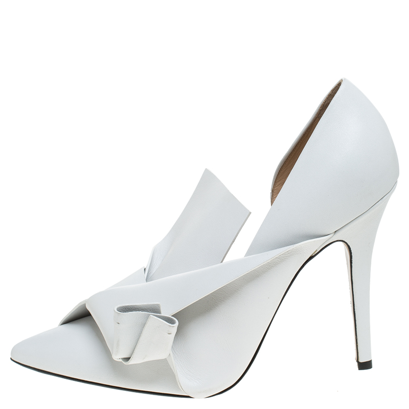 

N°21 White Leather Tundra Knotted Pointed Toe D'orsay Pumps Size