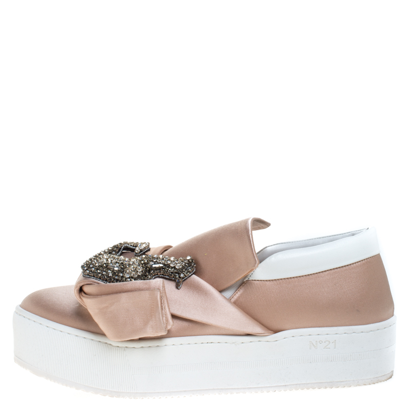 

N21 Beige Satin Crystal Embellished Bow Skate Cat Slip on Sneakers Size