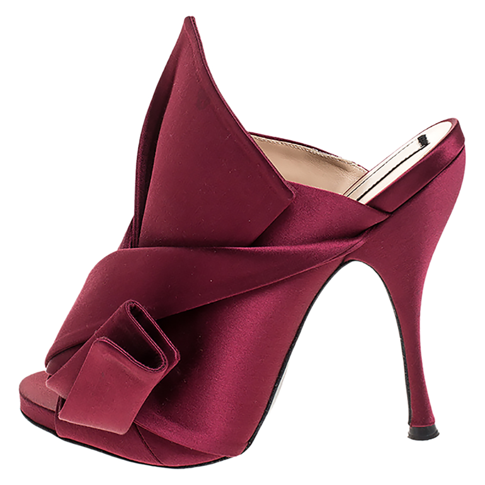 

N°21 Burgundy Satin Ronny Pleated Mules Size