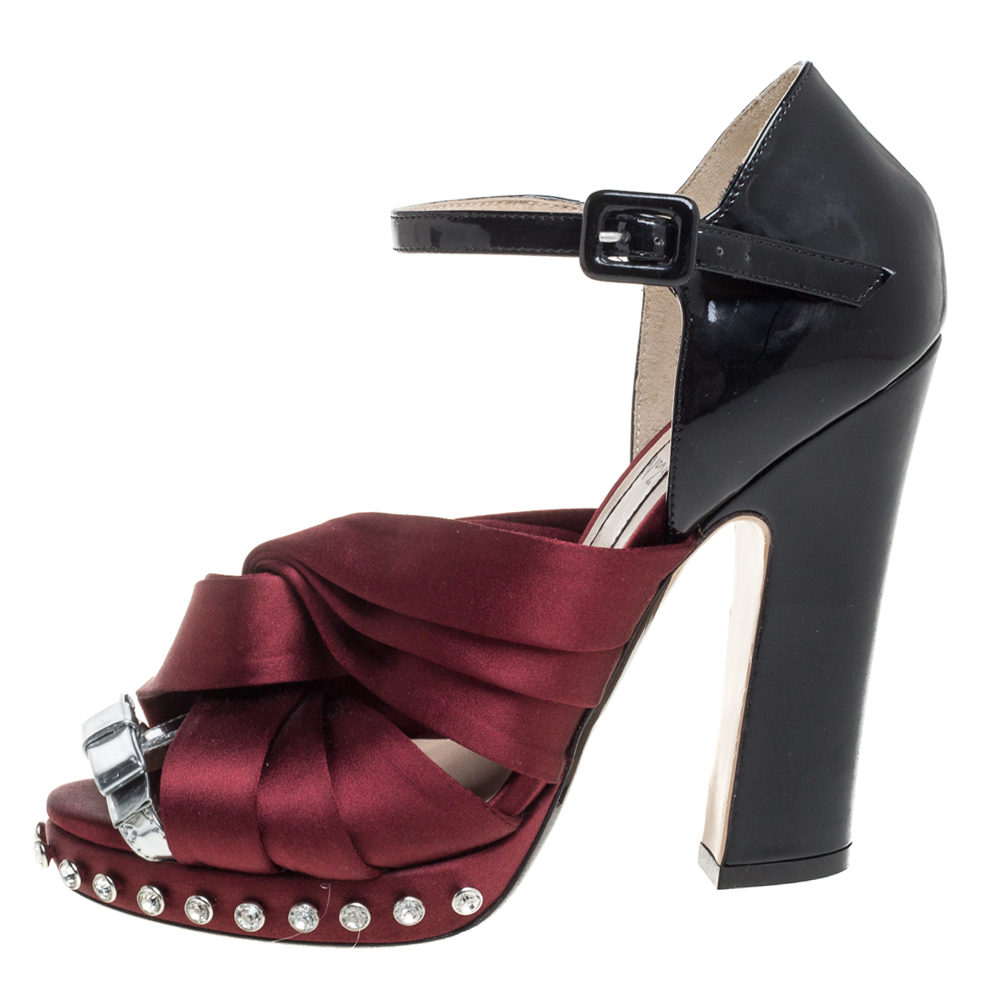 

N°21 Burgundy/Black Satin And Patent Leather Crystal Embellished Pleated Bow Ankle Strap Sandals Size