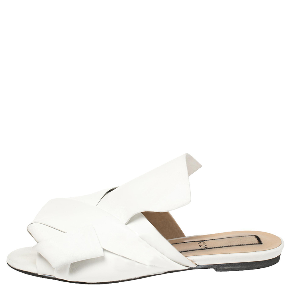 

N21 White Leather Knot Flat Mules Size