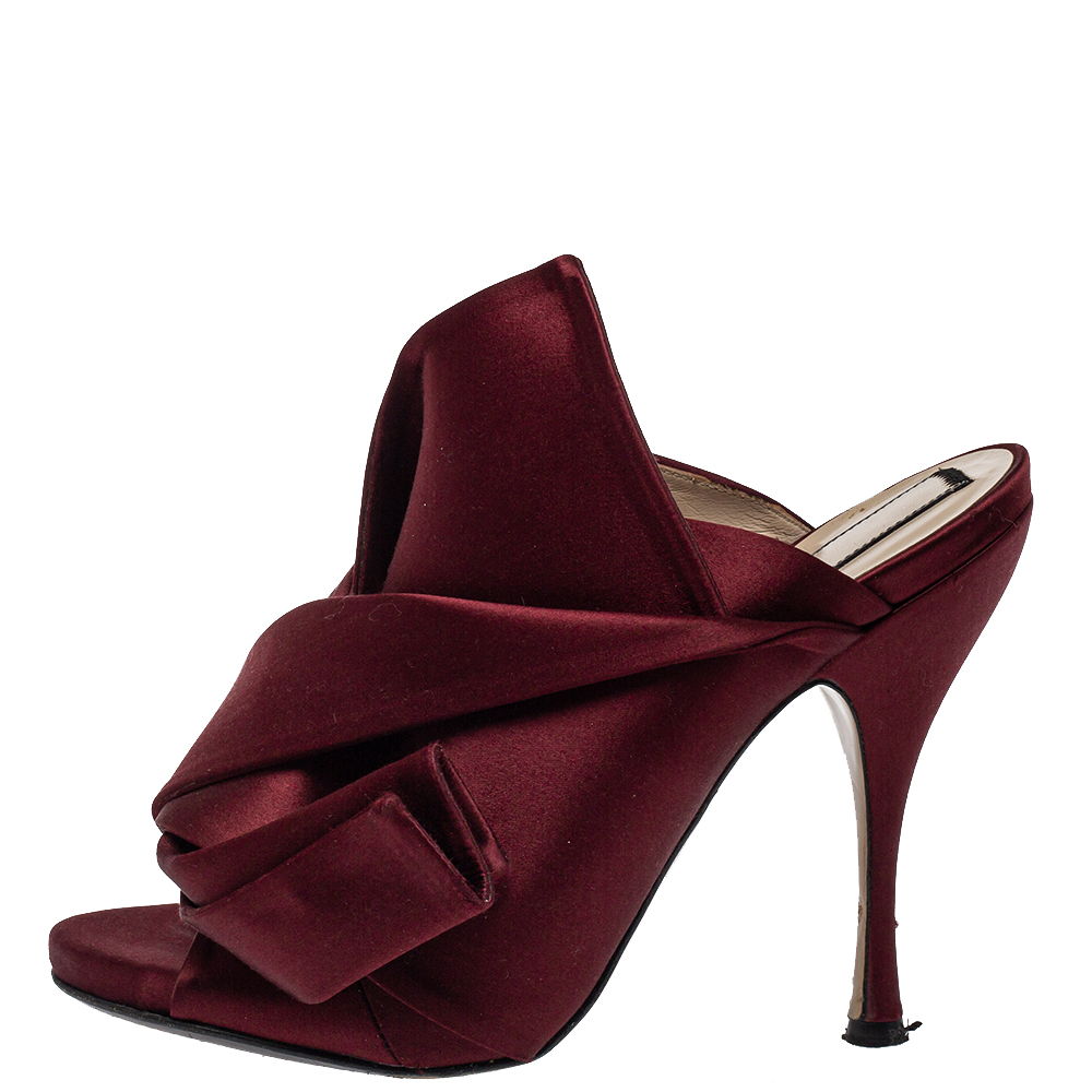

N°21 Burgundy Satin Ronny Pleated Mules Size