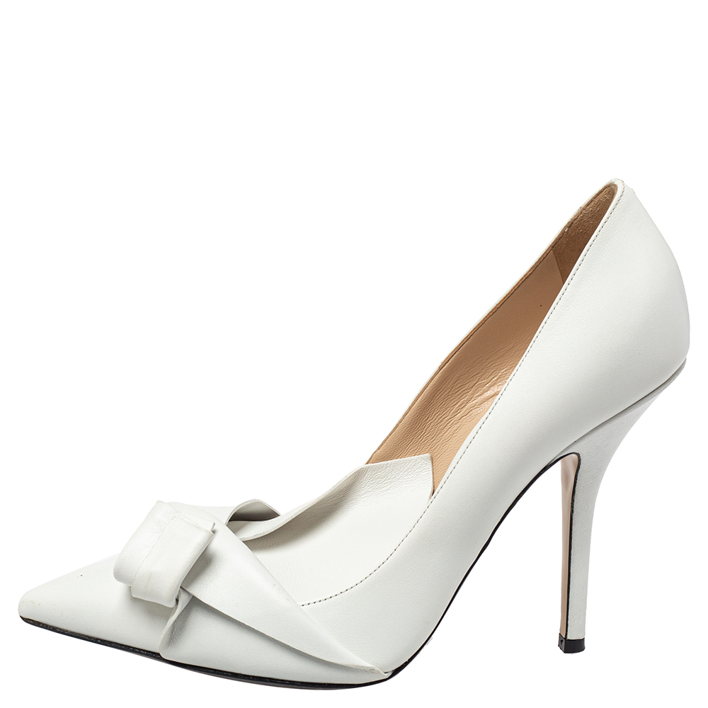 

Nº21 White Leather Knot Pointed Toe Pumps Size