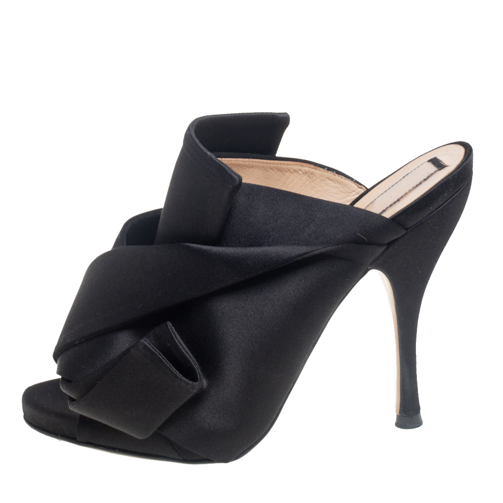 

N°21 Black Satin Ronny Pleated Mules Size