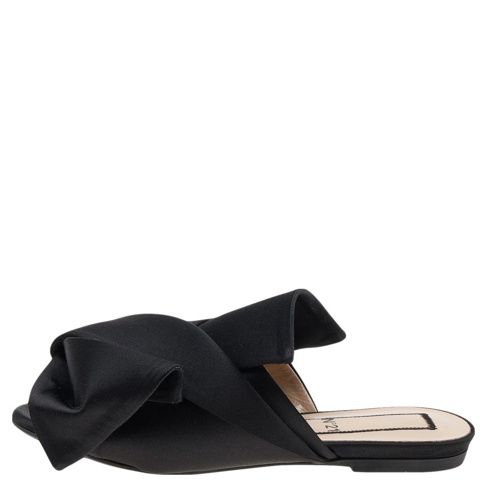 

Nº21 Black Satin Knot Flat Mules Size