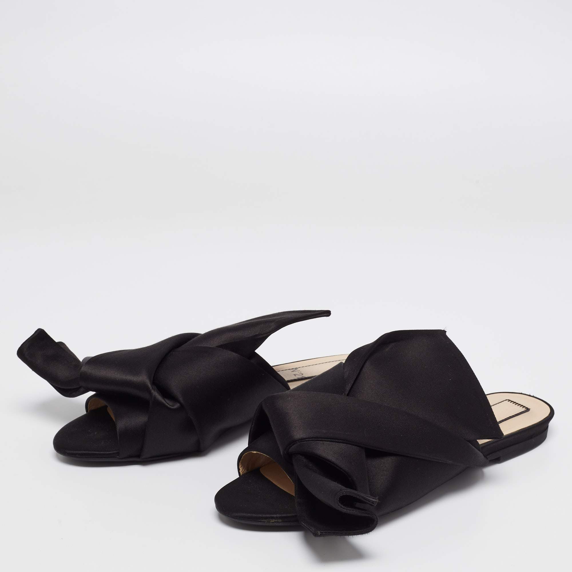 

N21 Black Satin Knot Flat Mules Size