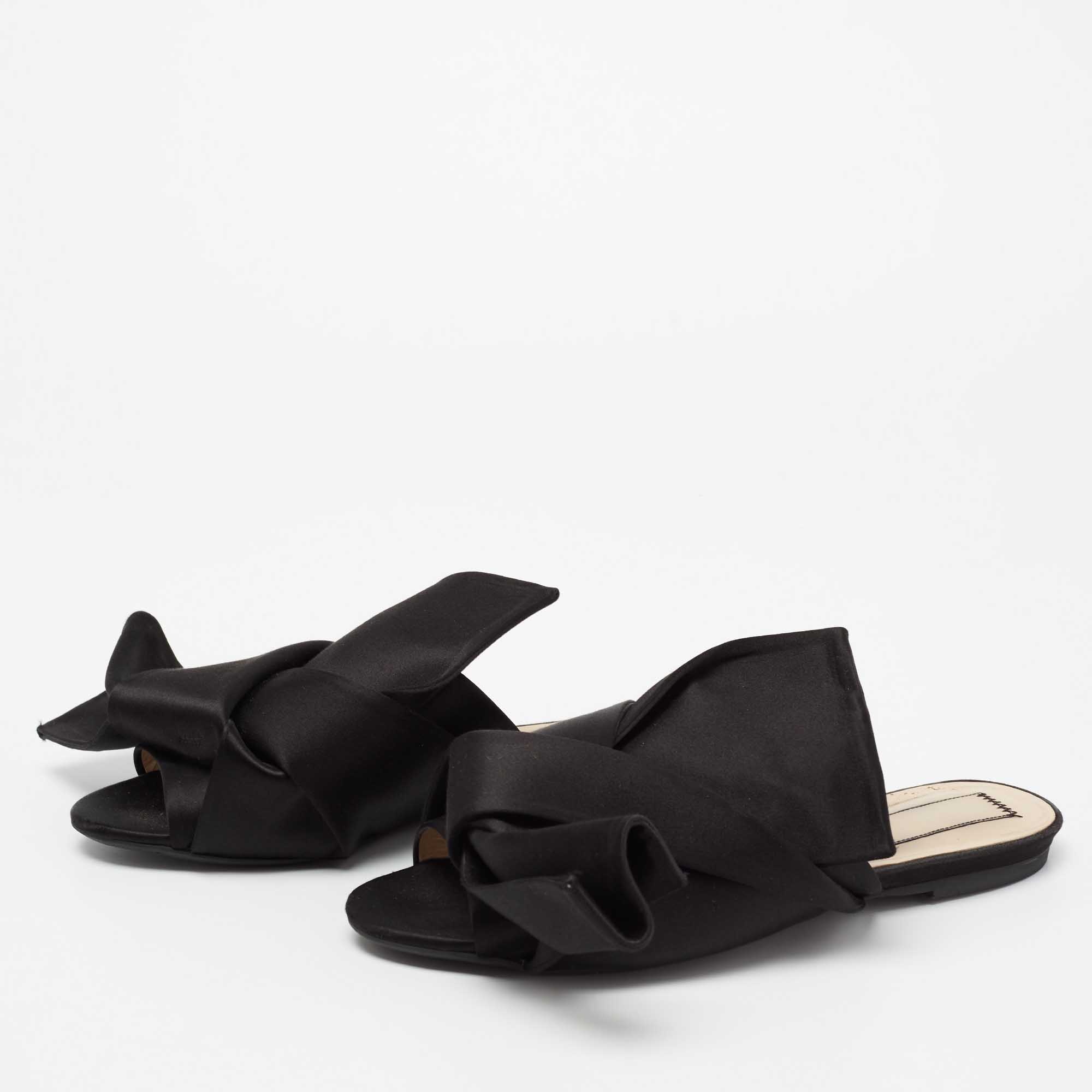 

Nº21 Black Satin Knot Flat Mules Size