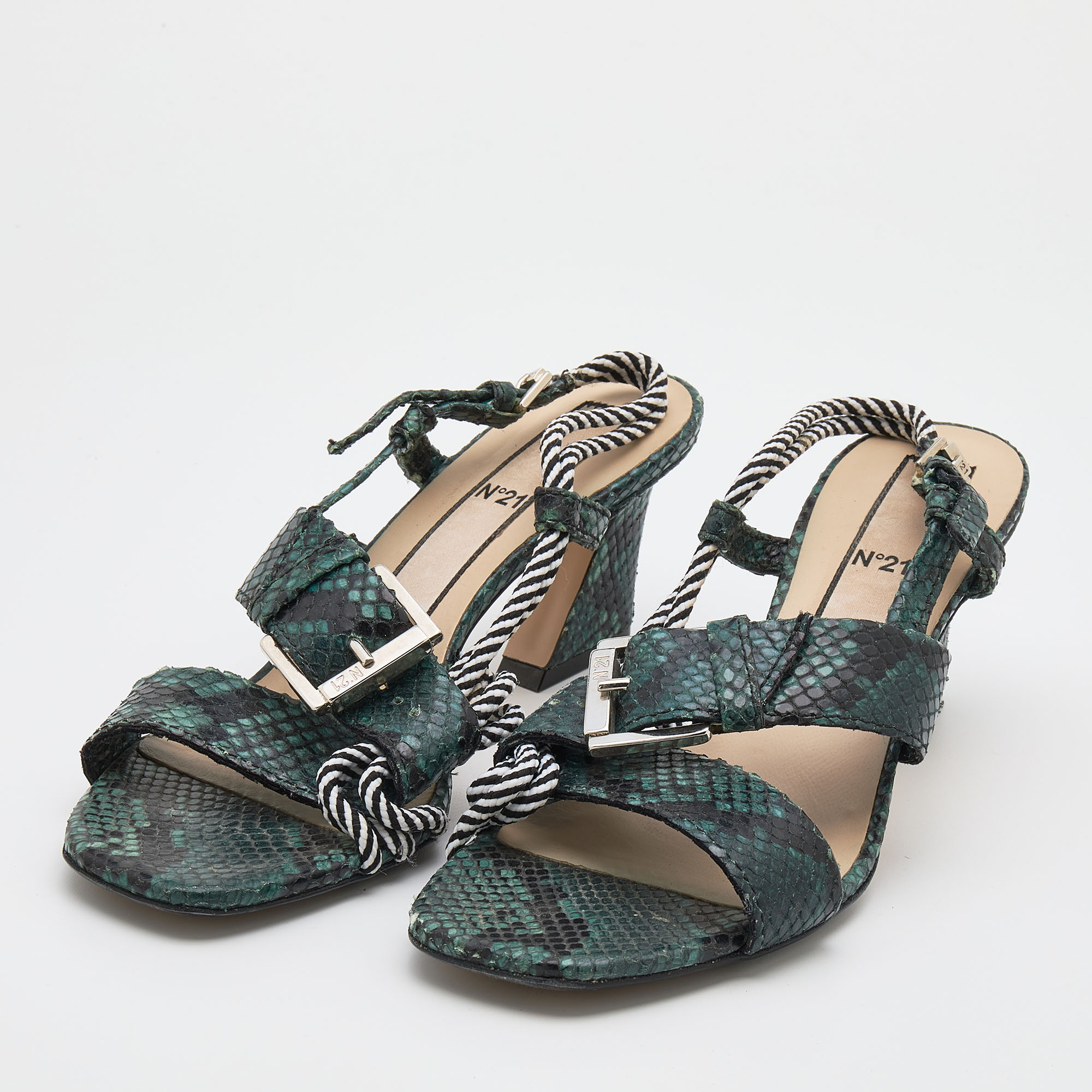 

N21 Green Snakeskin Embossed Leather Buckle Detail Slingback Sandals Size